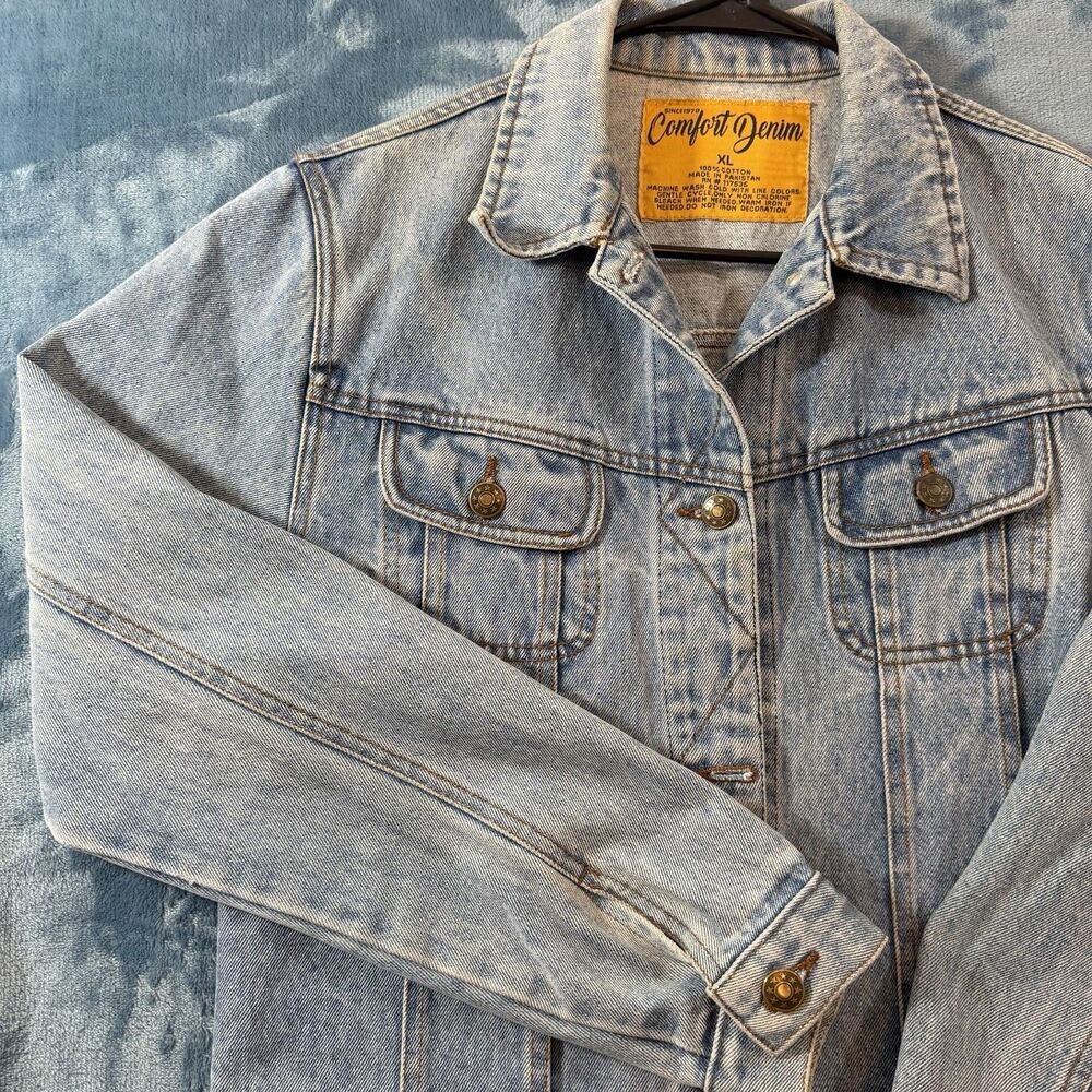 Comfort Denim Trucker Jacket Women XL Light Wash Cotton Blue Jean Missing Button